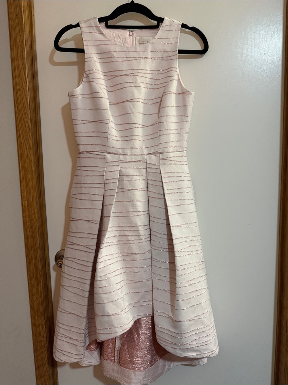 ANNA New York Pink Metallic-Striped Sleeveless Formal Dress